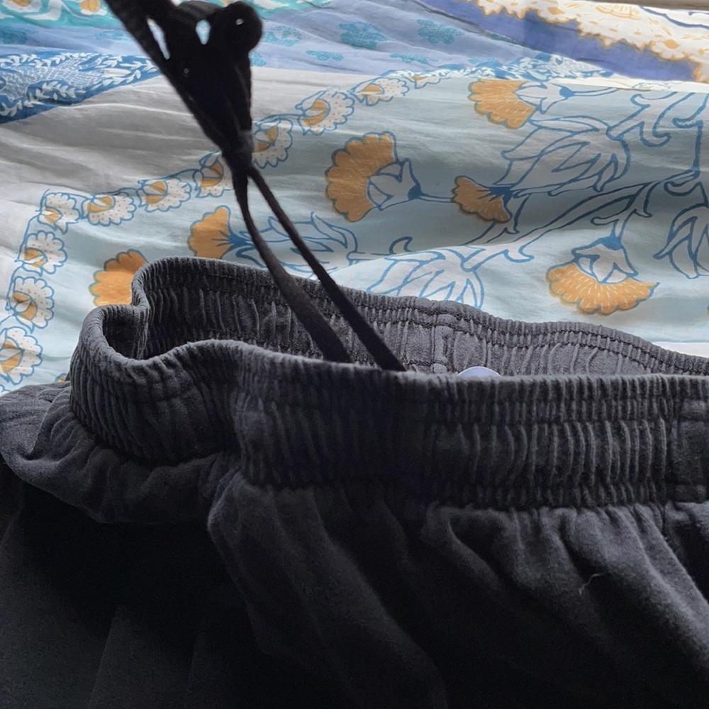 Comfy Sweatpants - Picture 3 of 4